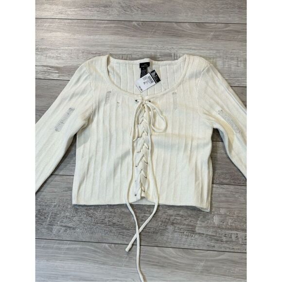 Rue 21 cream, distressed, semi crop sweater size XL - Picture 2 of 9